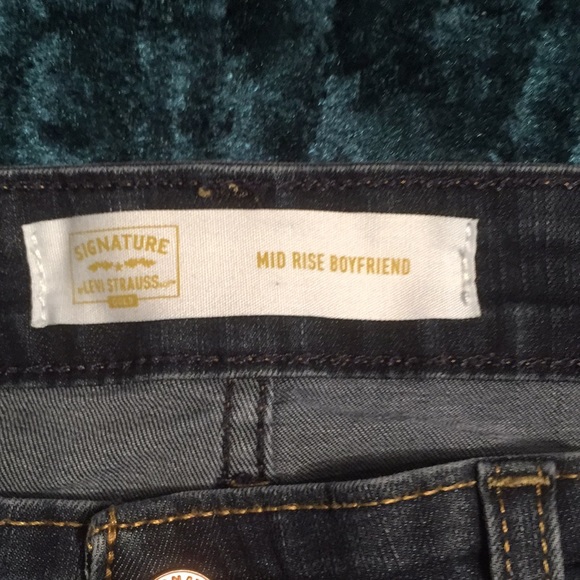 Levi’s Mid rise boyfriend jeans - Picture 6 of 12